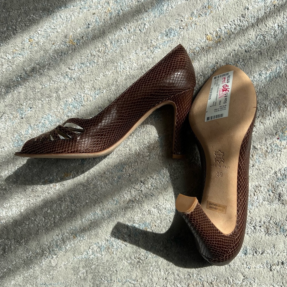 Kristen West Peep Toe Pumps - Brown Textured